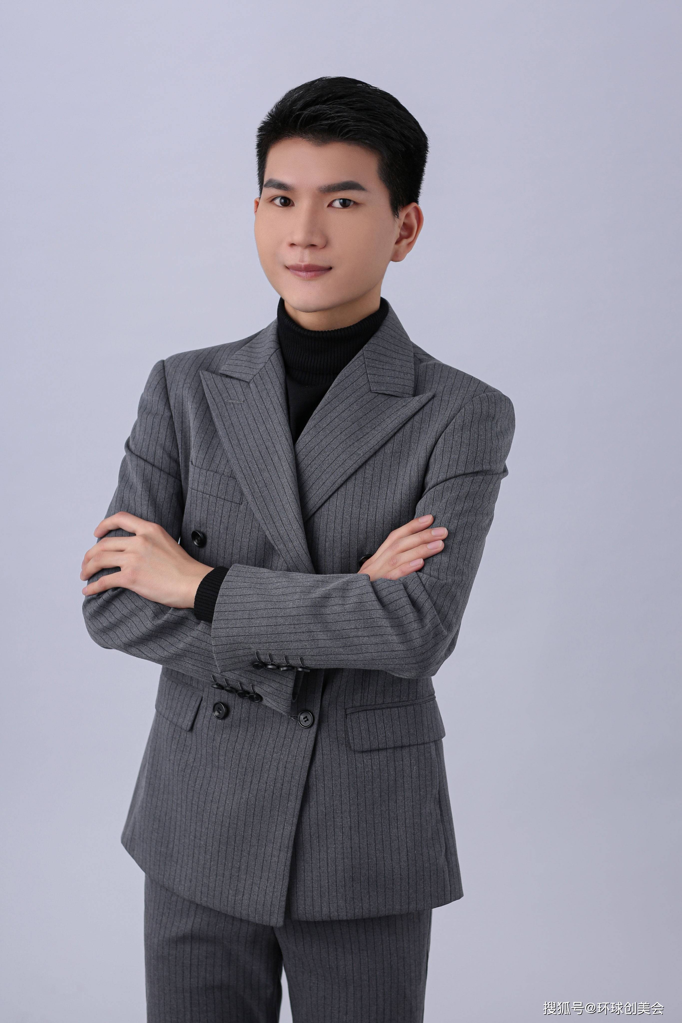 王柔靖 导演 & 创意总监